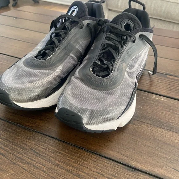 Nike Air Max 2090 black and gray sneakers